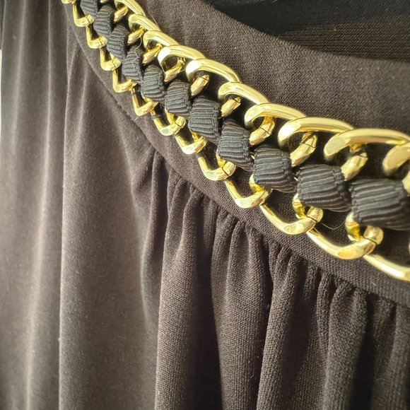 Black Calvin Klein Sleeveless Blouse with Gold Chain - Size Medium - Picture 4 of 6